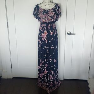 Floral off-the-shoulder maxi dress